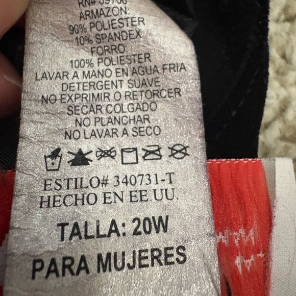 Vintage 80s R&K Originals Black Velvet Gold Patterned Blazer - Picture 8 of 8